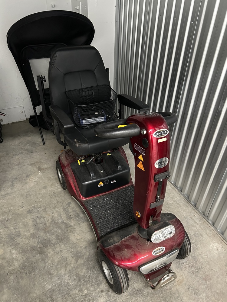 Storguard - Burnaby  auction IB-3902 10