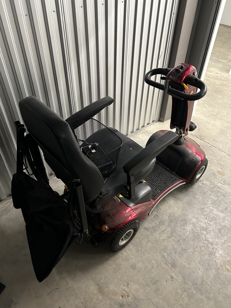 Storguard - Burnaby  auction IB-3902 40