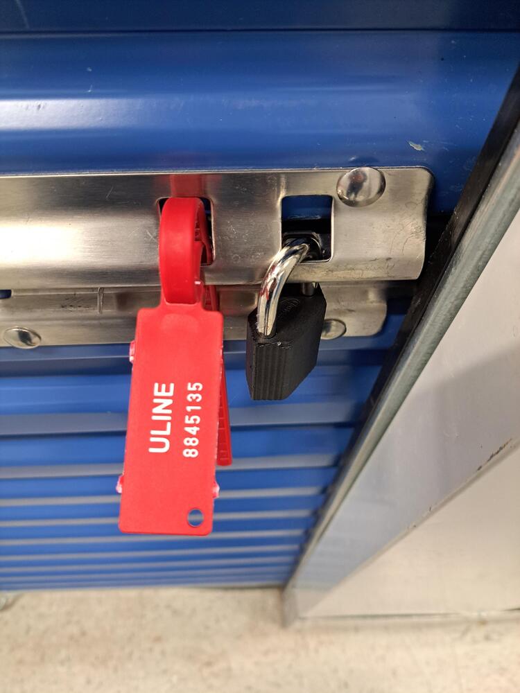 Montreal Mini-Storage - Ferrier  auction IB-9305