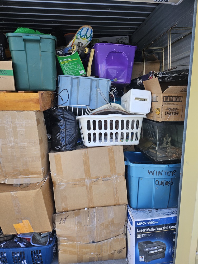 3035 - StorageMart Belleville  auction IB-3303 20