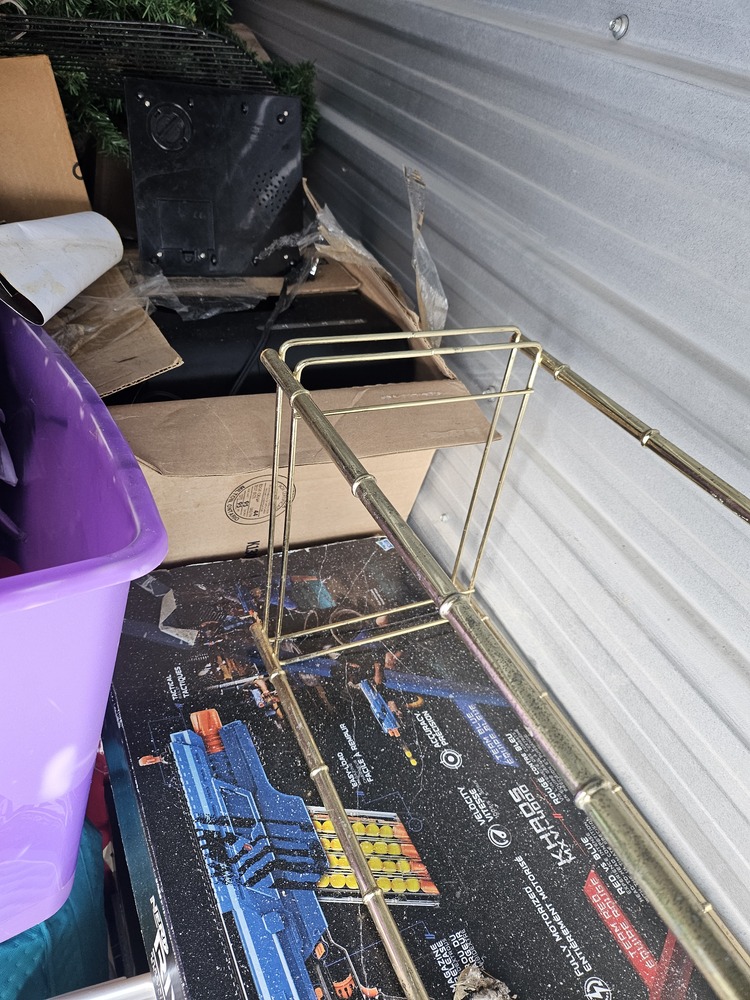 3035 - StorageMart Belleville  auction IB-3303 50