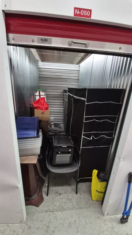 XYZ Storage - Laird  auction IB-9373 10