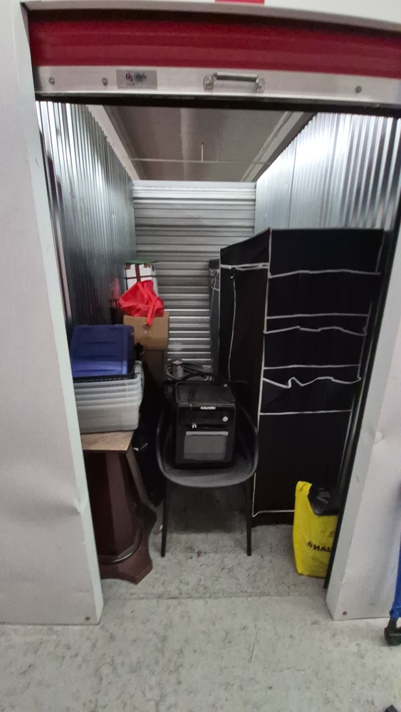 XYZ Storage - Laird  auction IB-9373 30