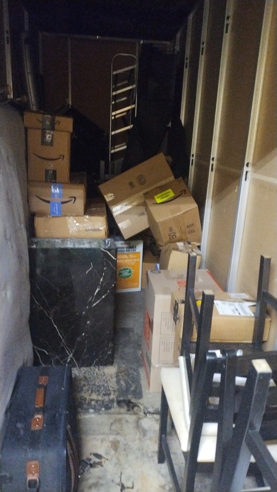 XYZ Storage - Lakeshore  auction IB-3323 40