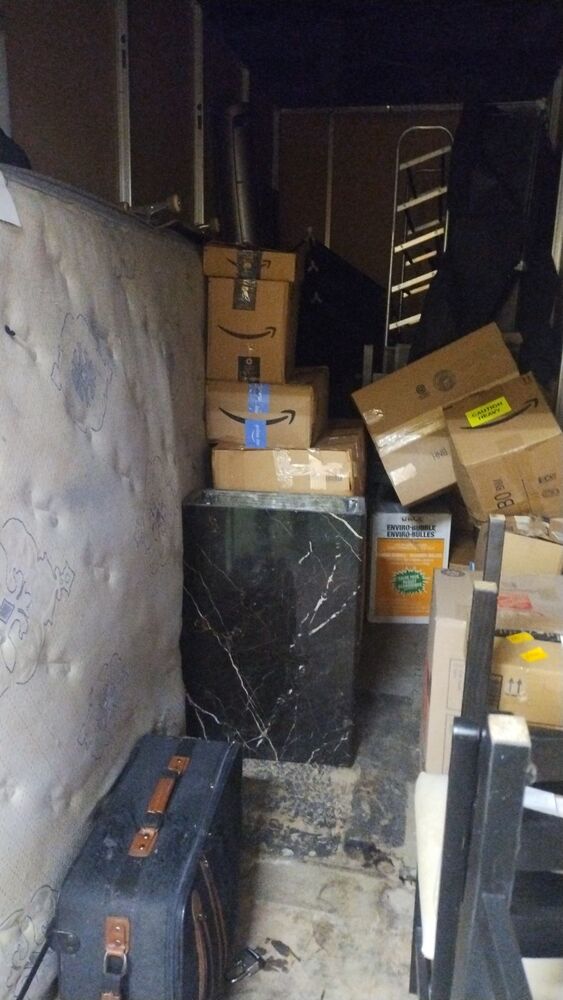 XYZ Storage - Lakeshore  auction IB-3323 50