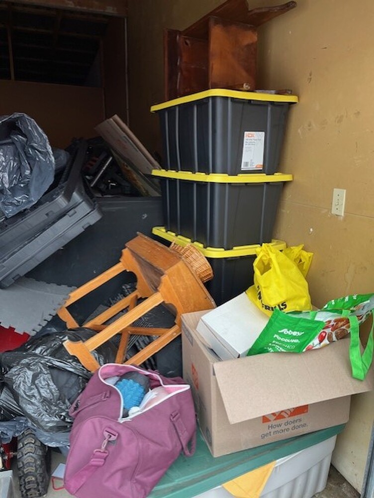 3011 - StorageMart Commerce Pk. Innisfil  auction IB-3770