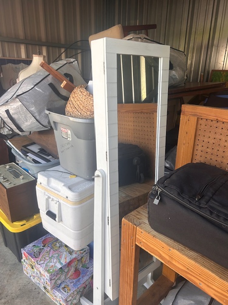 Advantage Self Storage - Marion Quimby Stevensville MD  auction IB-6057 40