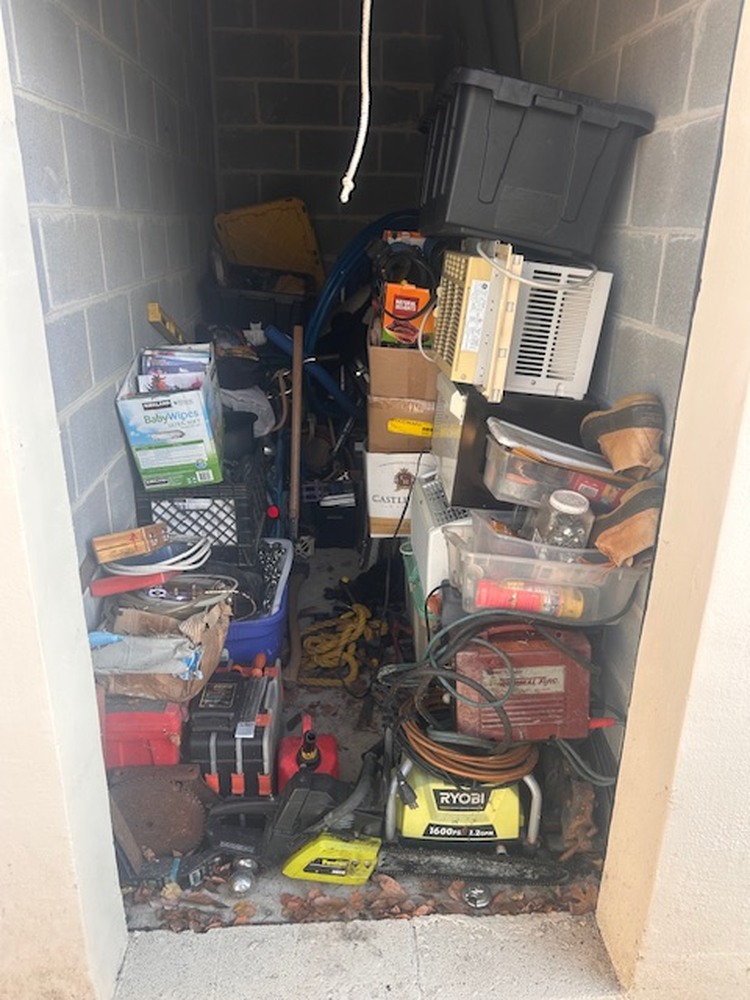 Advantage Self Storage - Piney Creek Chester MD  auction IB-8406