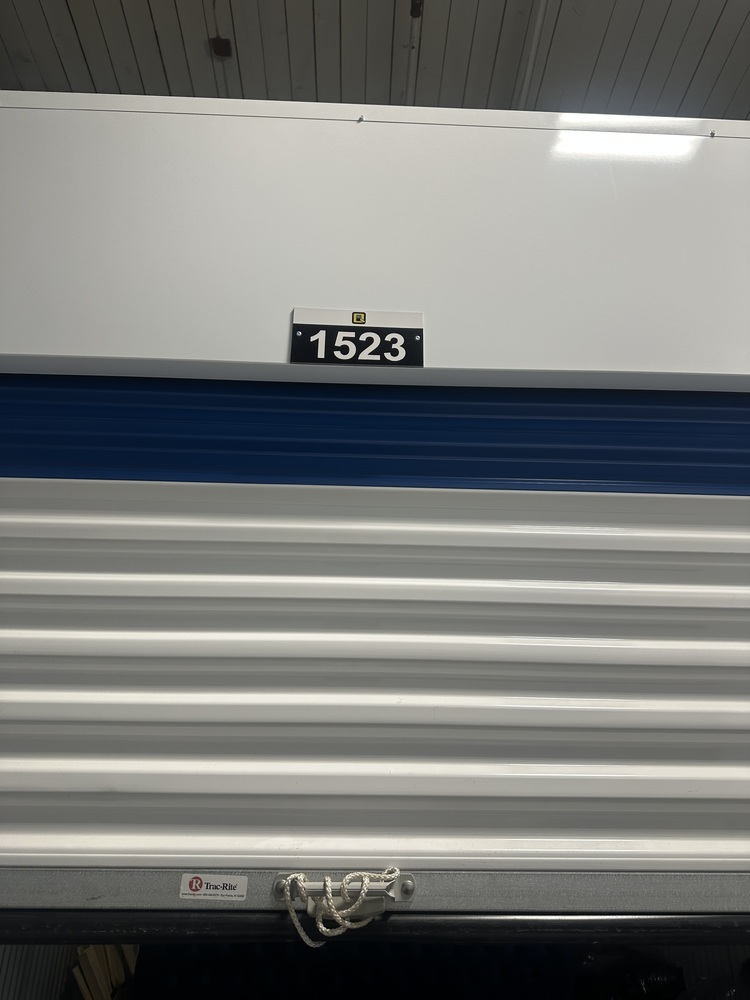 Q SELF STORAGE  auction IB-6110