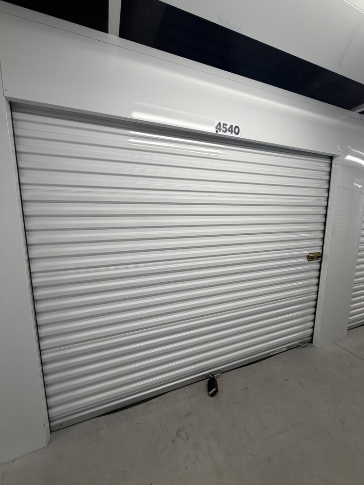 Prime Storage - Toronto (ON01)  auction IB-1527 100