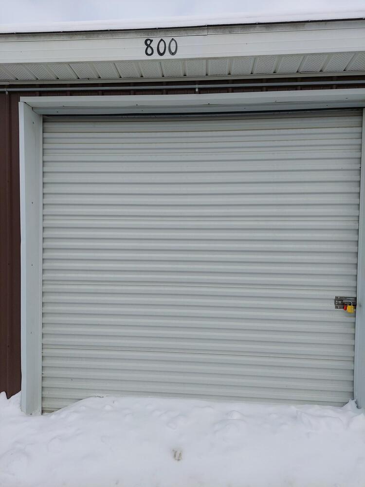 1-800-Self-Storage of Durand  auction IB-8544