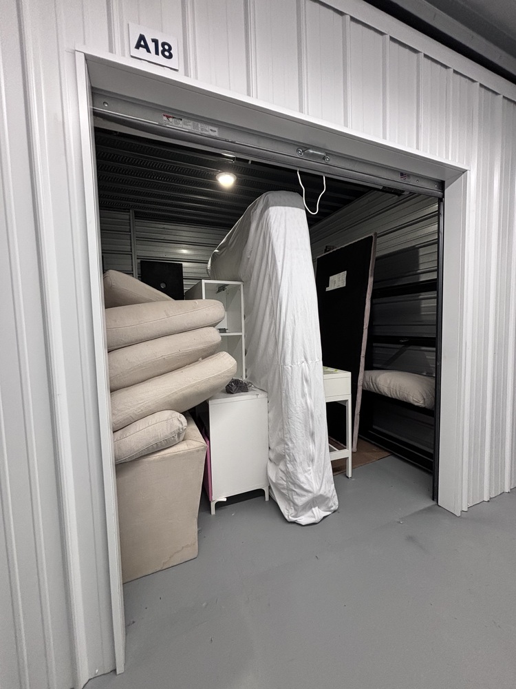 Elite Self Storage - North Edmonton  auction IB-7658 10