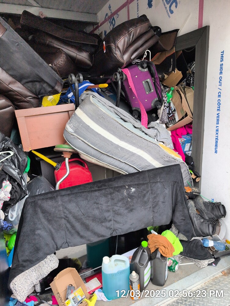 Storage of Barton St  auction IB-4203 60