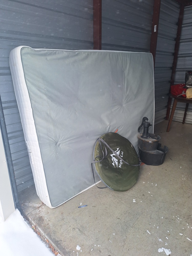 2771 -StorageMart  Wonderland Road North  auction IB-4590 30