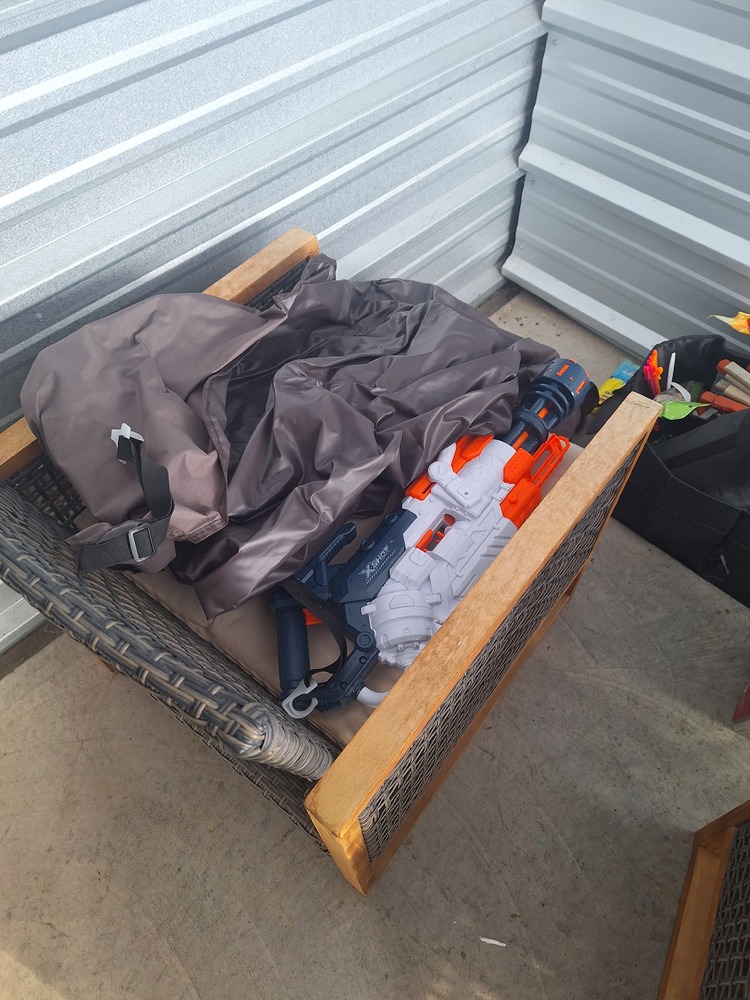 2771 -StorageMart  Wonderland Road North  auction IB-4590 50