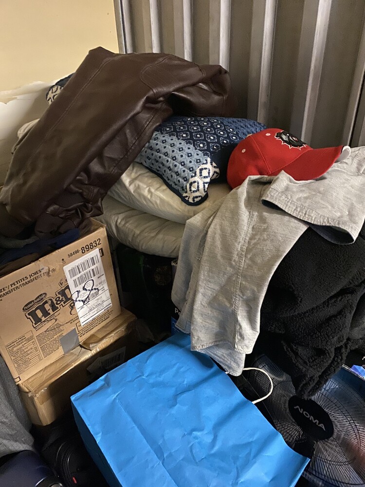 3102 - StorageMart St-Leonard  auction IB-9361