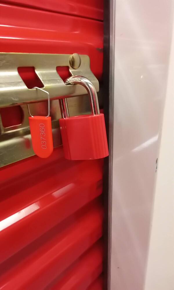 Pockit Self Storage - Pinegrove  auction IB-5815 90