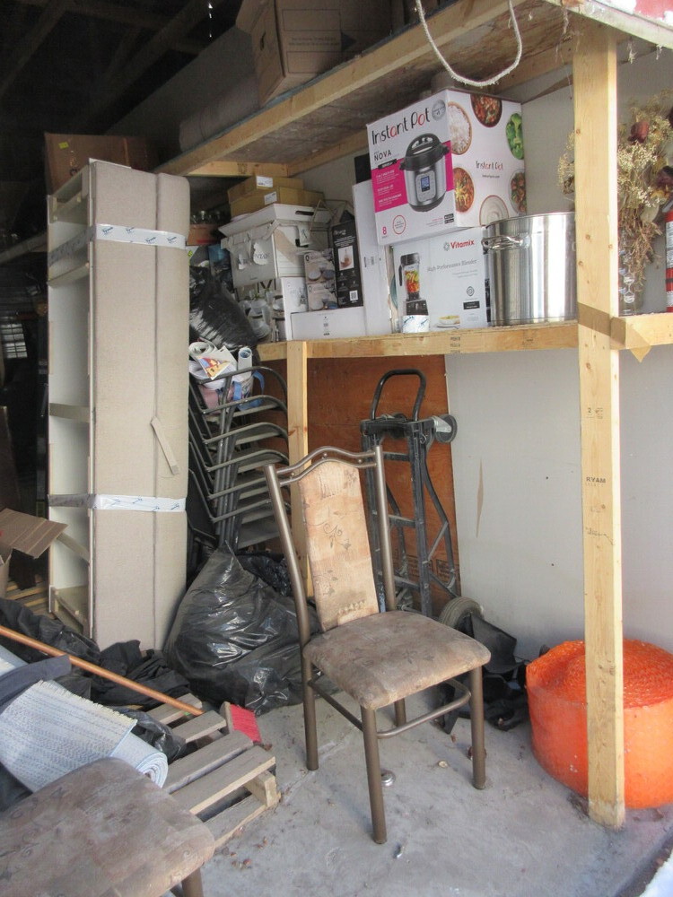 3024 - StorageMart Arrow Rd  auction IB-7805