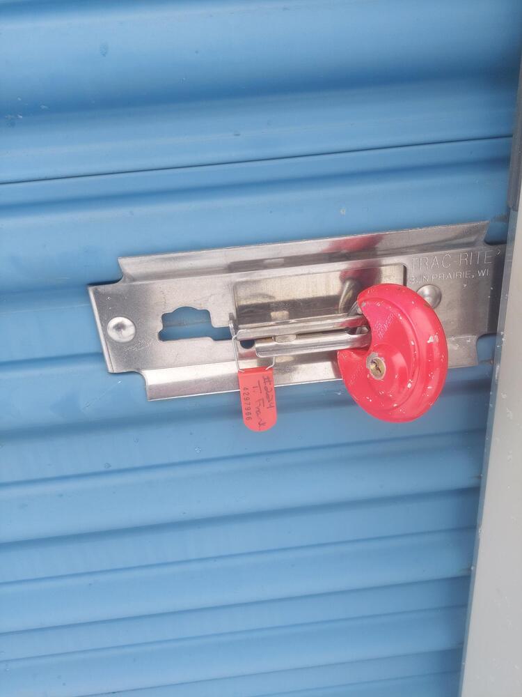 1-800 Better Storage of Grand Blanc  auction IB-4794