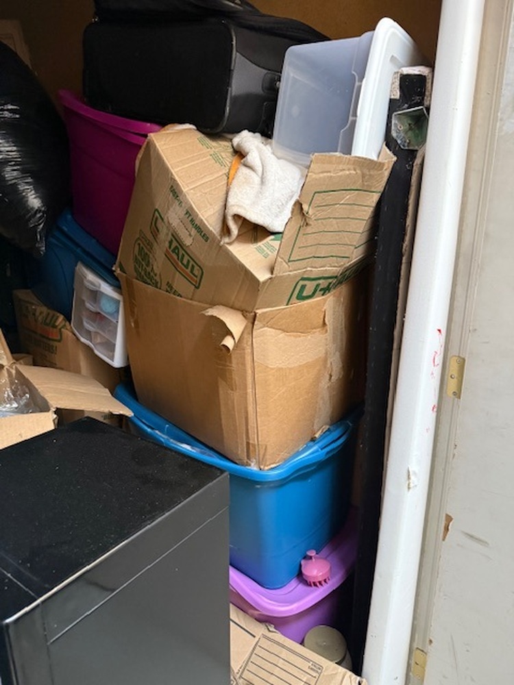 Public Storage P0027 -80th Ave  auction IB-5988 10