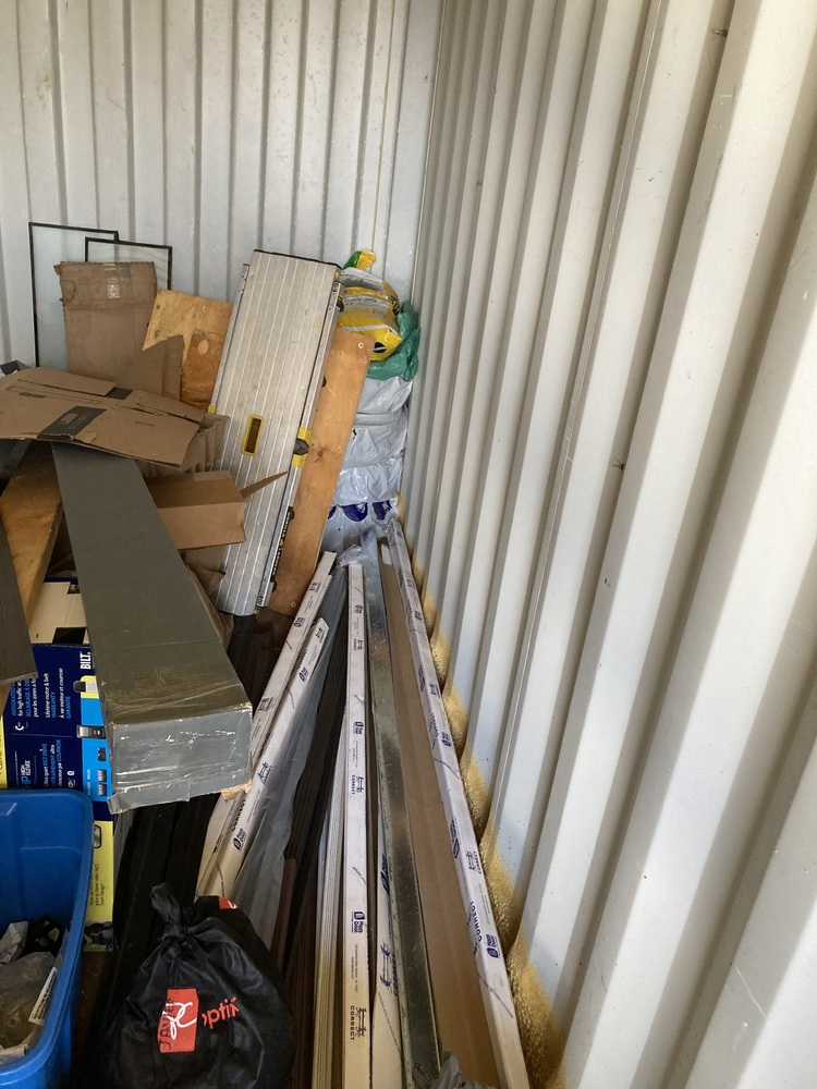 U Need Storage Oakville  auction IB-6070 30
