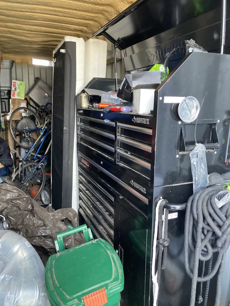 U Need Storage Oakville  auction IB-9969