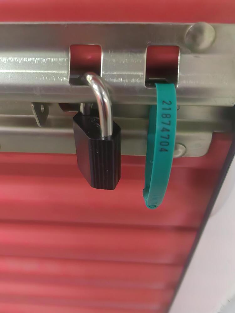 Montreal Mini-Storage - Dollard  auction IB-3658 40