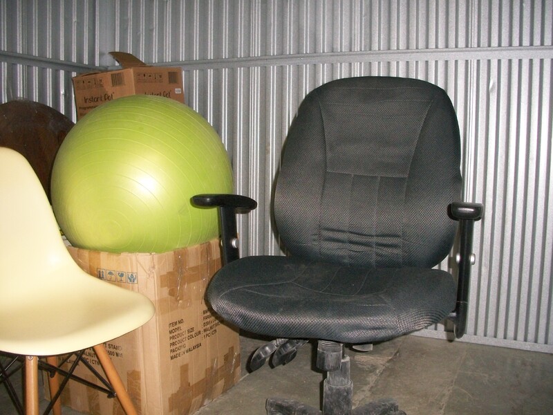 3018 - StorageMart Alden Rd  auction IB-9032 60