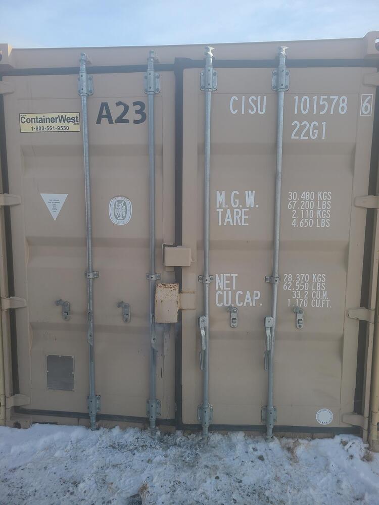 Canstore - Calgary  auction IB-9116