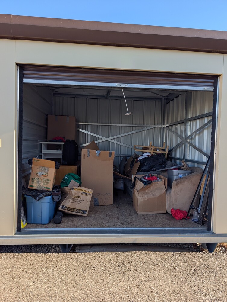 2570 - StorageMart  Westside Dr W  auction IB-7127