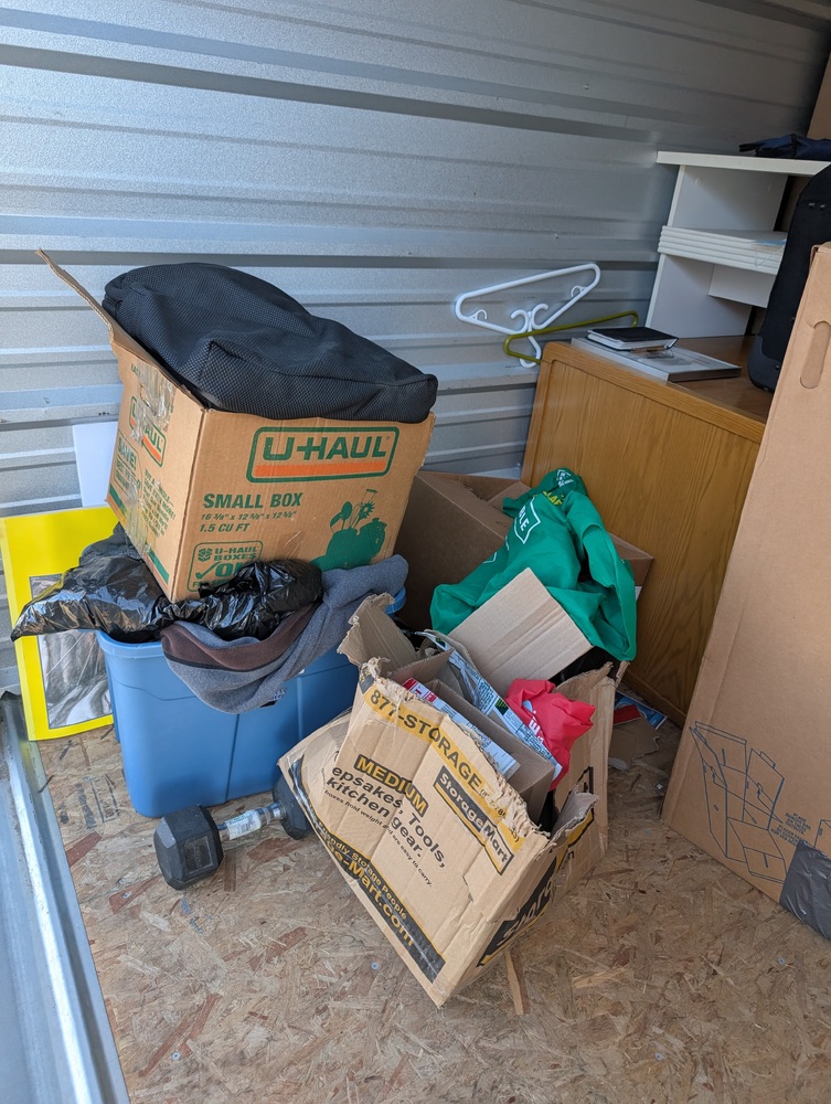 2570 - StorageMart  Westside Dr W  auction IB-7127 50