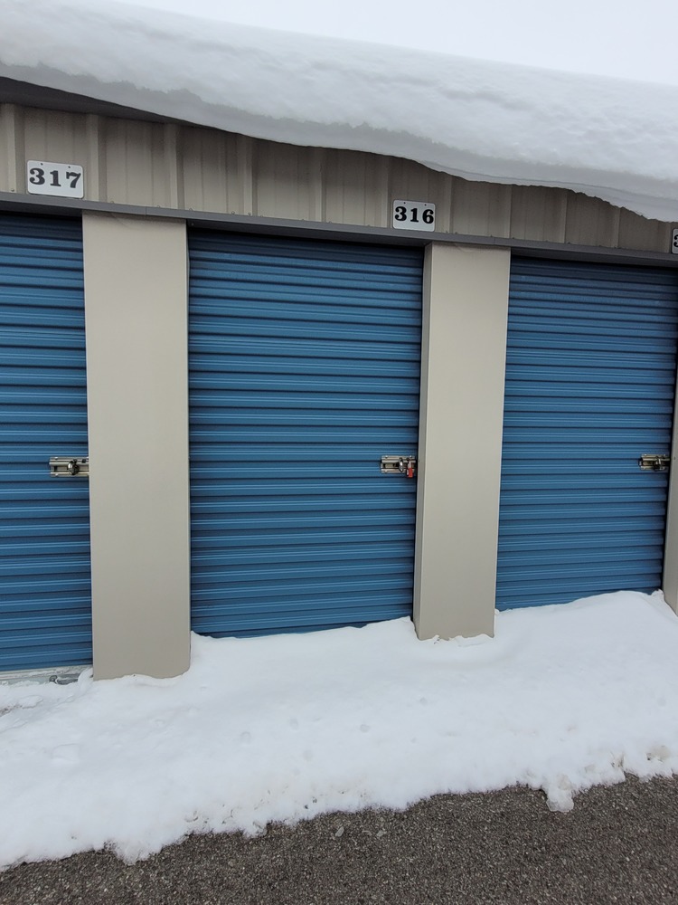 Stanley Storage - Niagara Falls  auction IB-8039