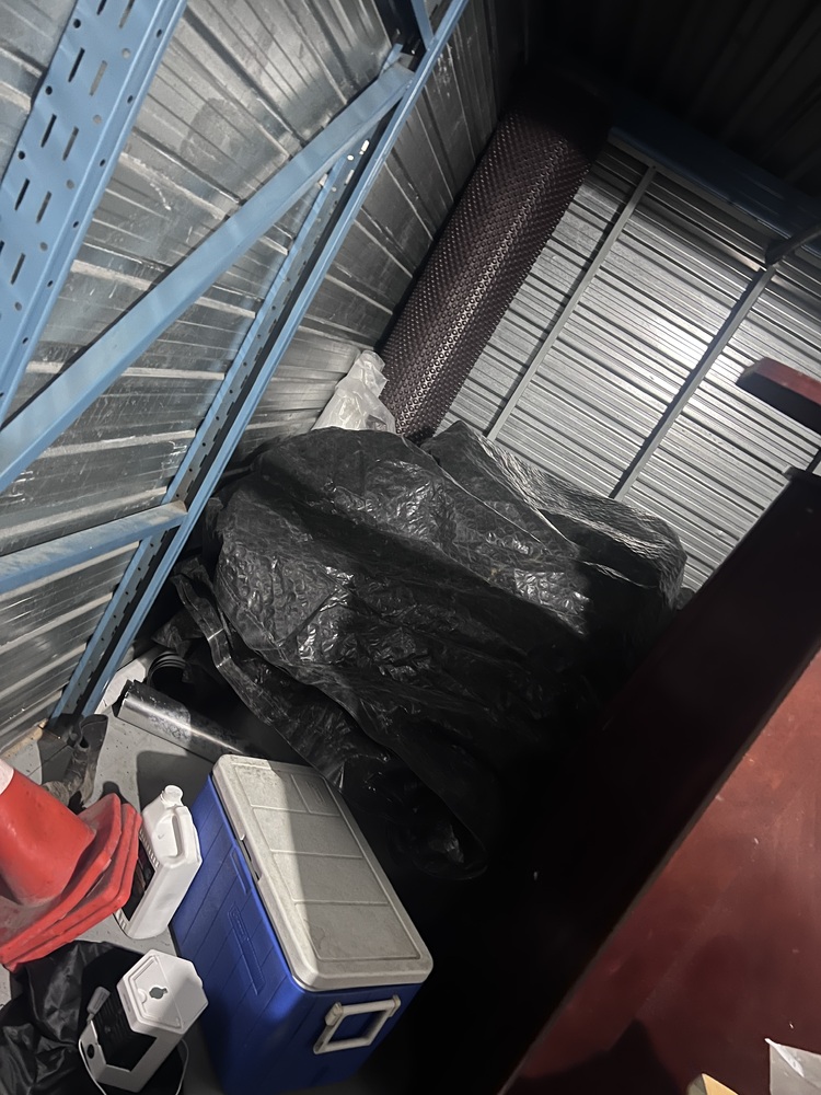 3106 - StorageMart St-Hubert  auction IB-2305 10