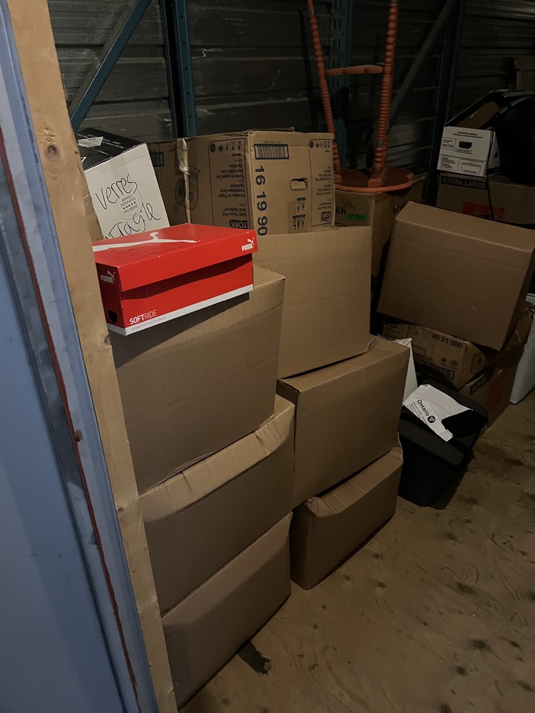 3106 - StorageMart St-Hubert  auction IB-6544 20