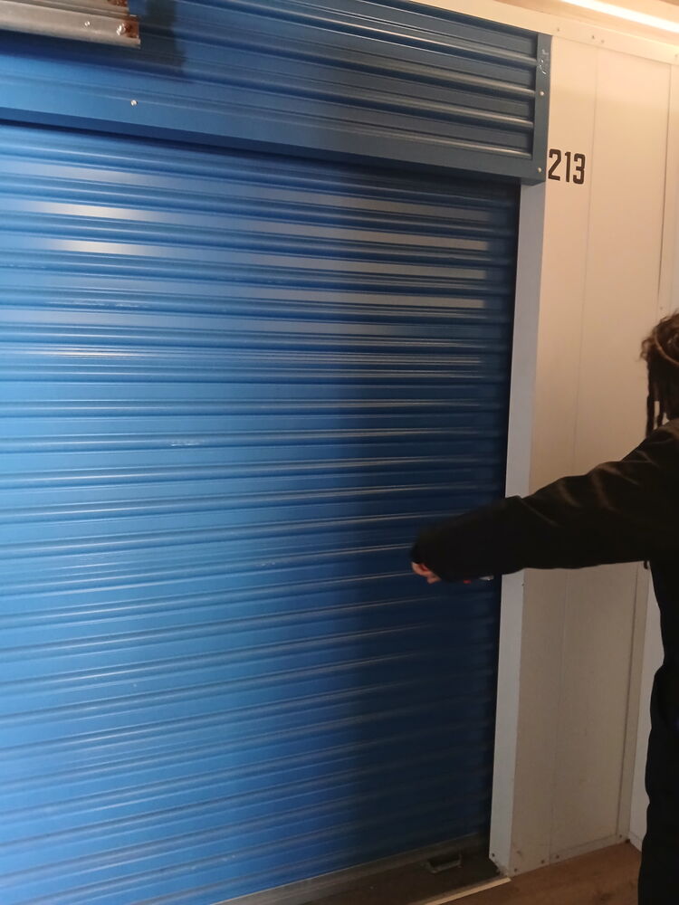 Advantage Self Storage - Salem MA  auction IB-4187