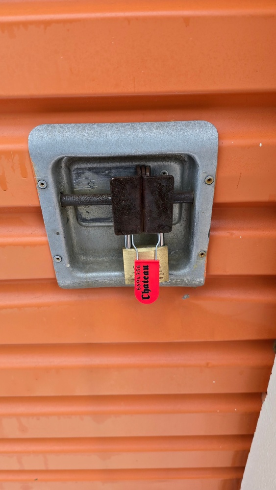 Public Storage P0011 -Queensway E  auction IB-4057 10