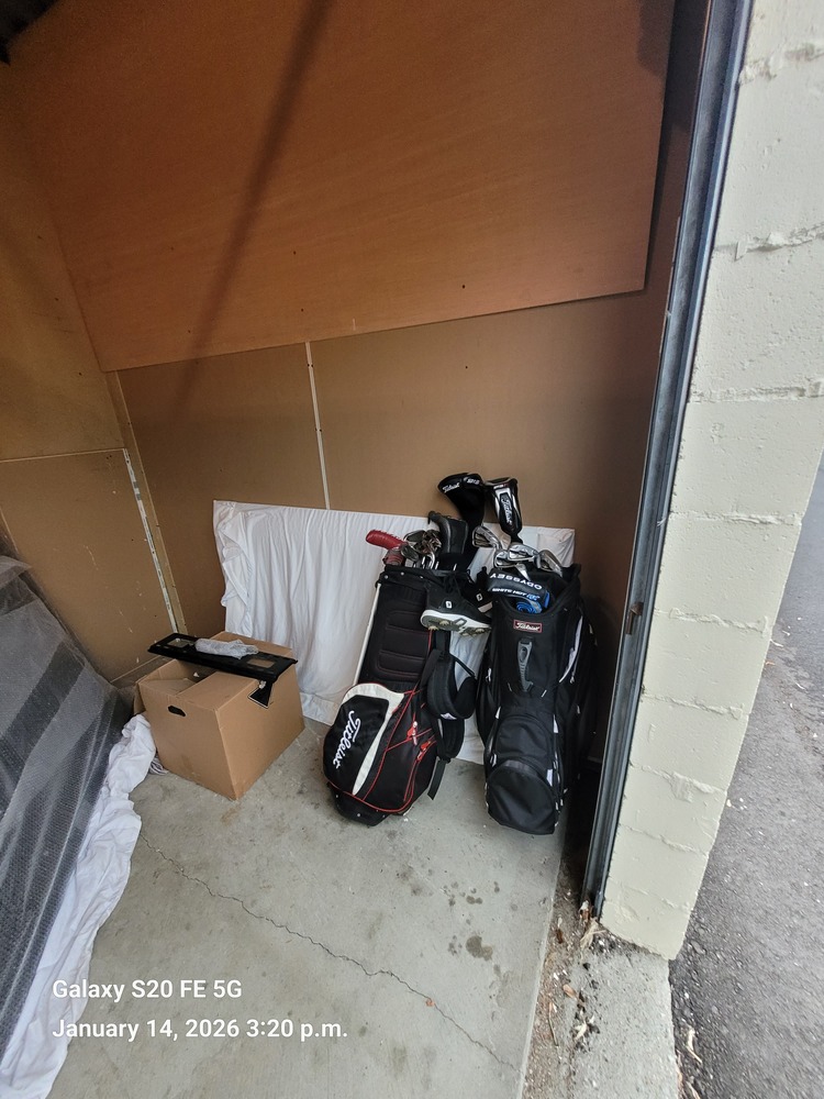 Public Storage P0011 -Queensway E  auction IB-1237 50