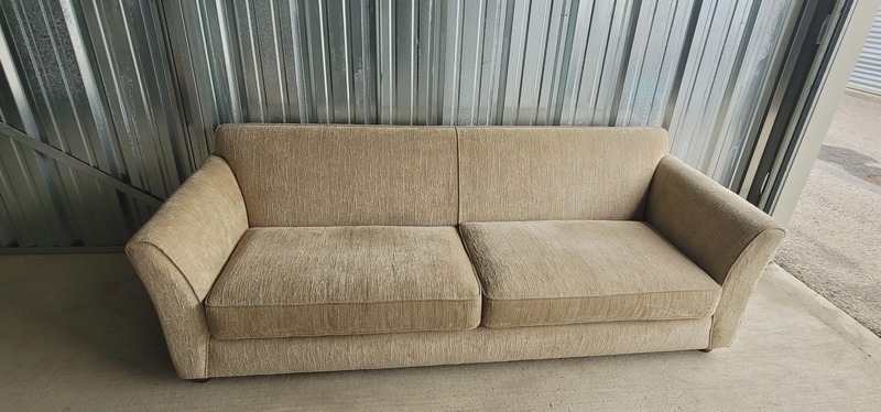 3304 - StorageMart 40th Street  auction IB-3723 30