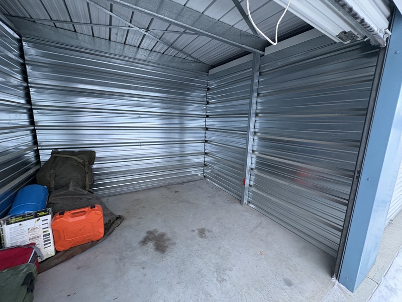 Forbes Storage - The Annex  auction IB-8917