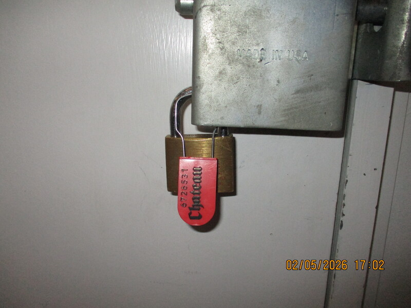 Public Storage P0024 -14th St  auction IB-8437 100