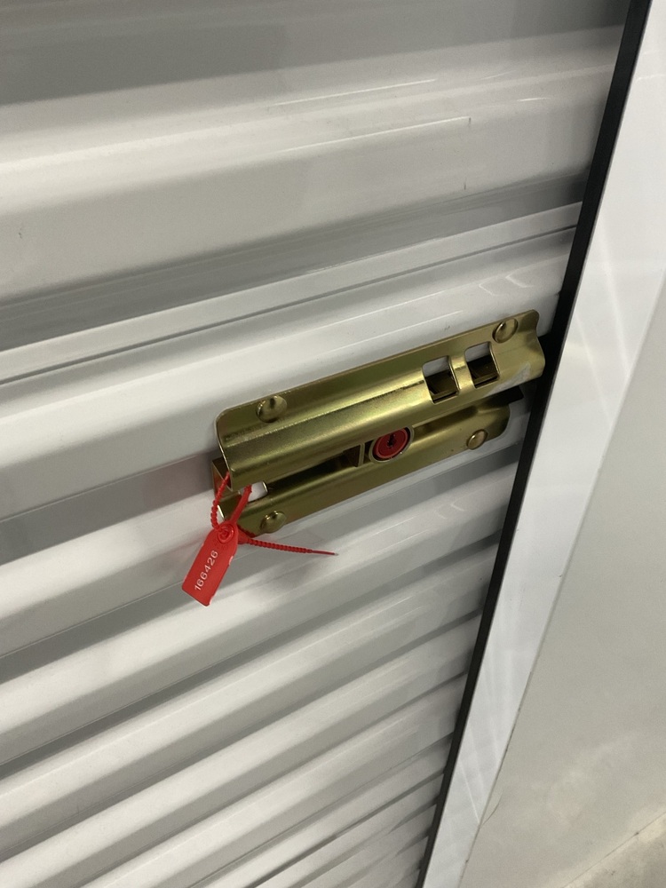 SmartStop Self Storage - 50 Cityview Vaughan  auction IB-7695