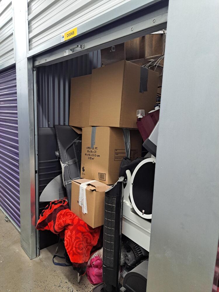 Montreal Mini-Storage - Hodge  auction IB-1740 40