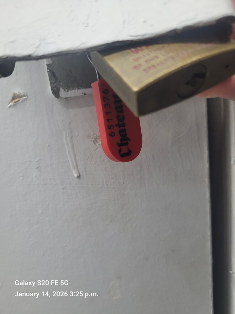 Public Storage P0011 -Queensway E  auction IB-5891