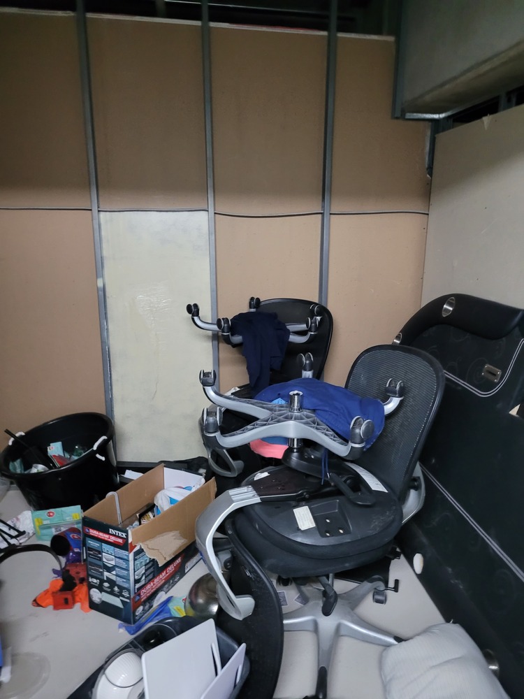 Public Storage P0038 -Jefferson Ave  auction IB-6026 30