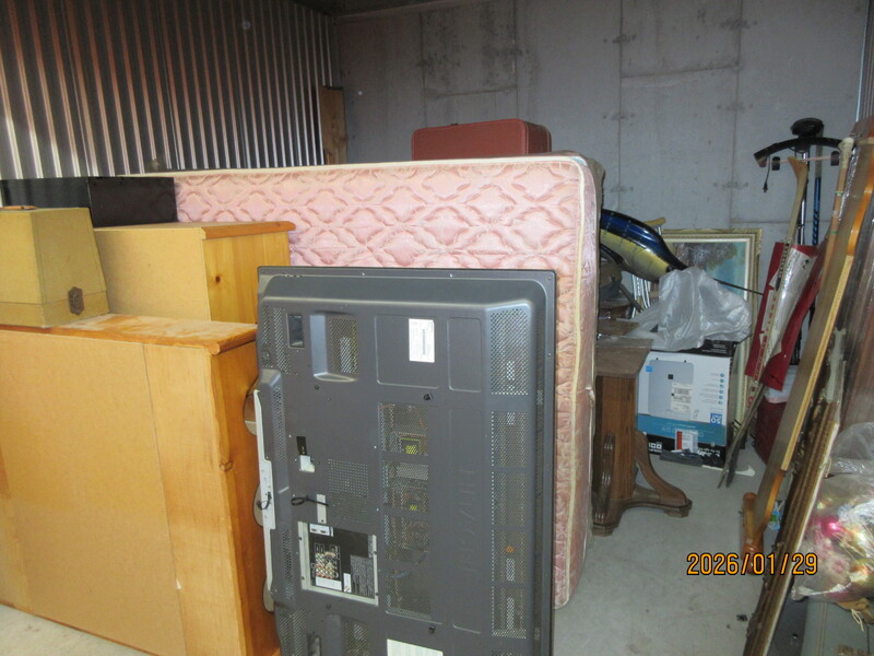 Public Storage P0046 -Estate Dr  auction IB-7255 10