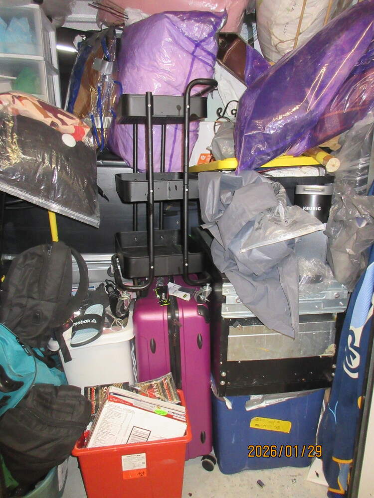 Public Storage P0046 -Estate Dr  auction IB-7295