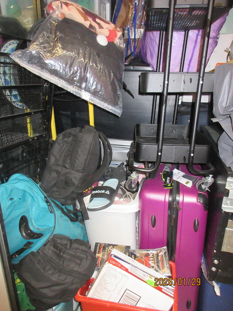 Public Storage P0046 -Estate Dr  auction IB-7295 50