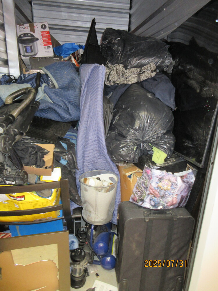 Public Storage P0046 -Estate Dr  auction IB-8723