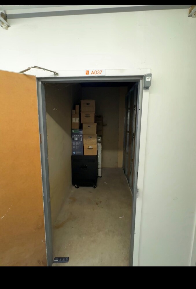 Public Storage P0008 -Dynamic Dr  auction IB-2497 50