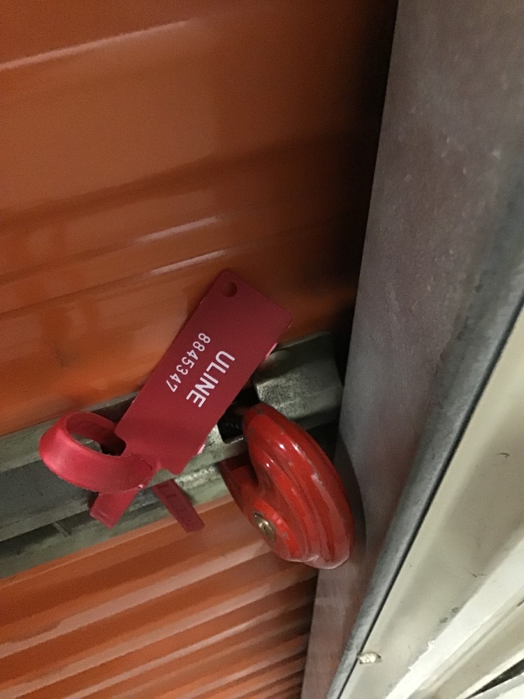 Montreal Mini-Storage - Jarry  auction IB-1704